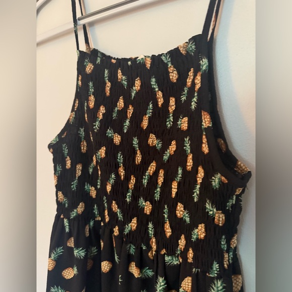 Pineapple Printed Monteau Tanktop - Picture 2 of 5